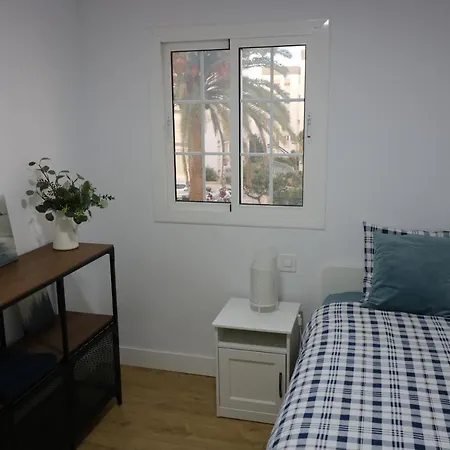 Lovelly Renovated Apartment *